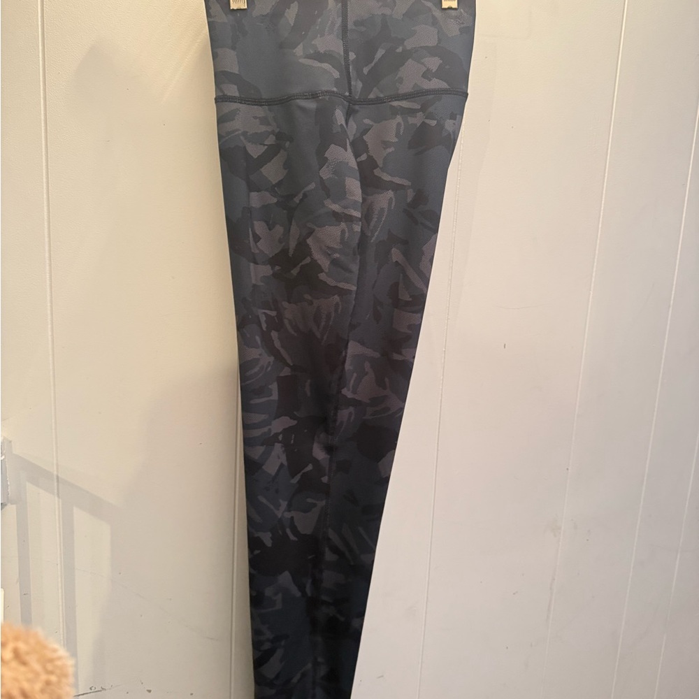 Women’s active Pants camo